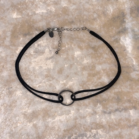 Choker with Ring - Picture 1 of 1